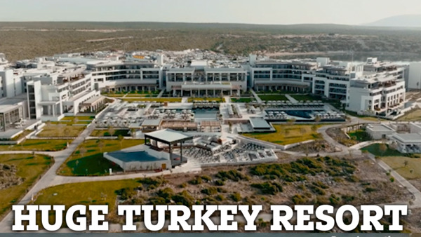 The brand new Turkey hotel with huge beachside swimming pool & waterpark