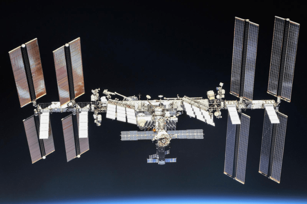 Shock Nasa broadcast sparks ISS panic